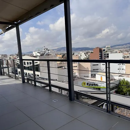 Kerameikos Spacious Loft Atenas