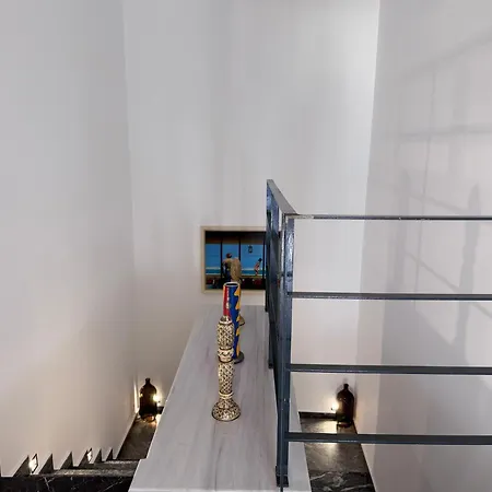 Kerameikos Spacious Loft * Atenas